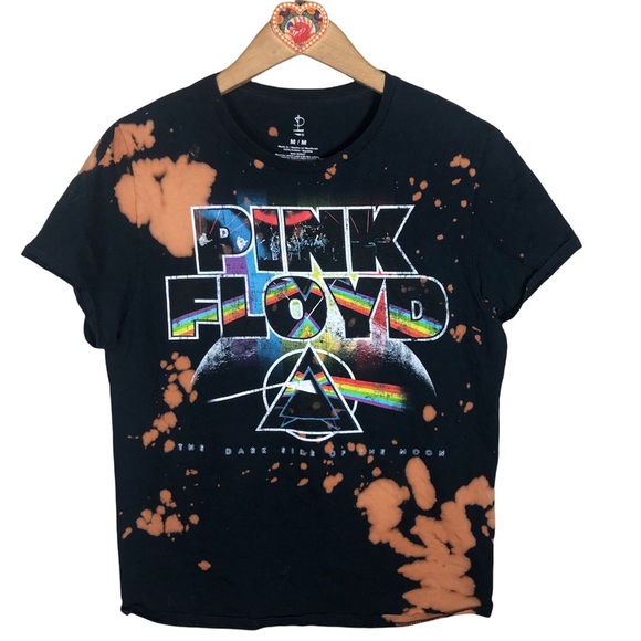 Pink Floyd Tops - Pink Floyd graphic tee distressed tie-dyed